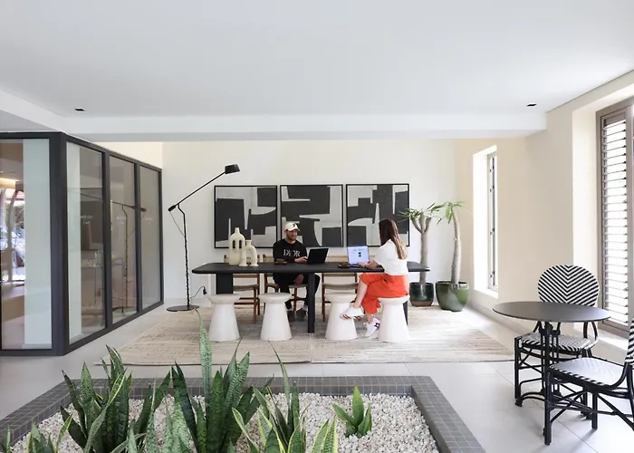 White (adults Only) Apartahotel Limassol