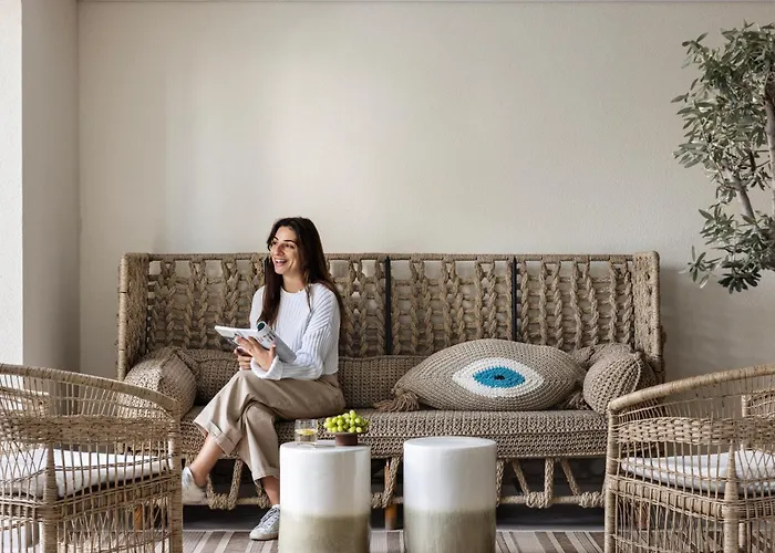 Apartahotel White (adults Only) 4*