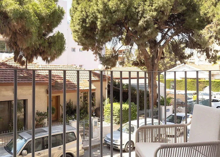 White (adults Only) Apartahotel 4*