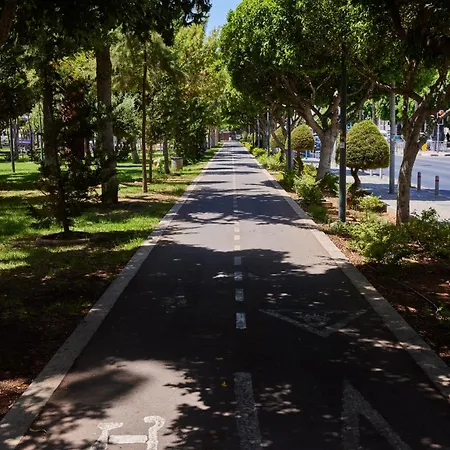 White (adults Only) شقة فندقية