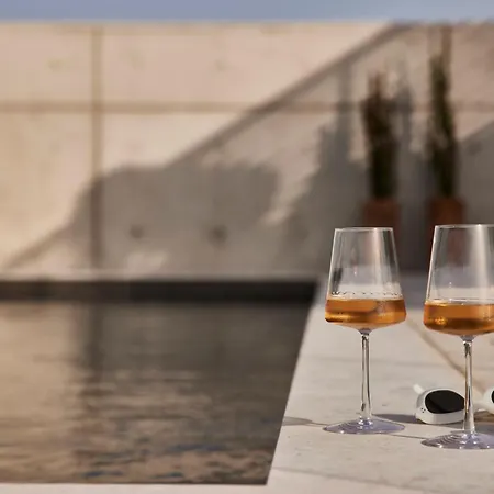 شقة فندقية White (adults Only) 4*