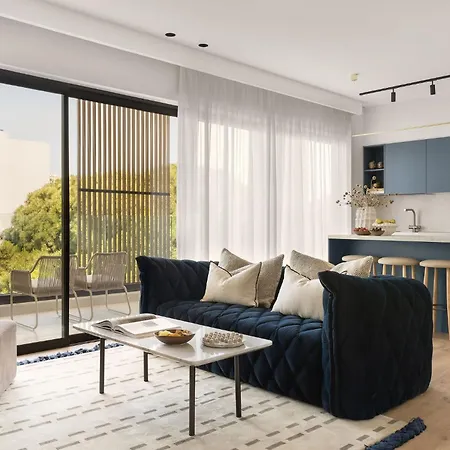 White (adults Only) شقة فندقية ليماسول