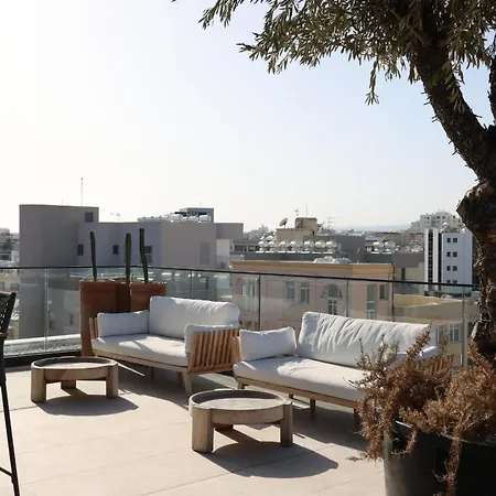 Aparthotel White City Limassol (Adults Only) *