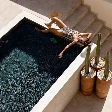 White (adults Only) شقة فندقية 4*