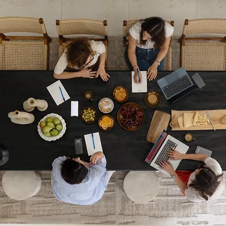 شقة فندقية White (adults Only) ليماسول