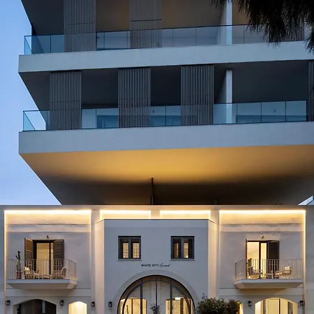White - Boutique (adults Only) 4*