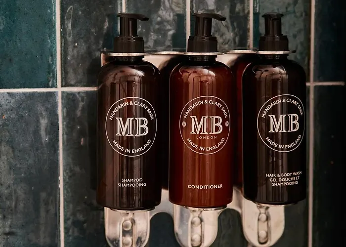 White (adults Only) Aparthotel Lemesos