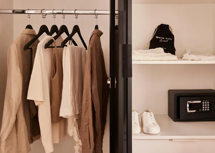 מלון דירות White (adults Only) לימסול