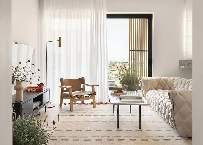 White (adults Only) לימסול